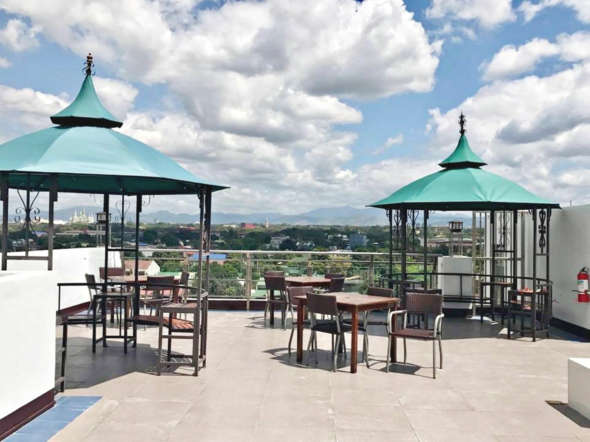 Residenciale Boutique Apartments มะนิลา ภายนอก รูปภาพ